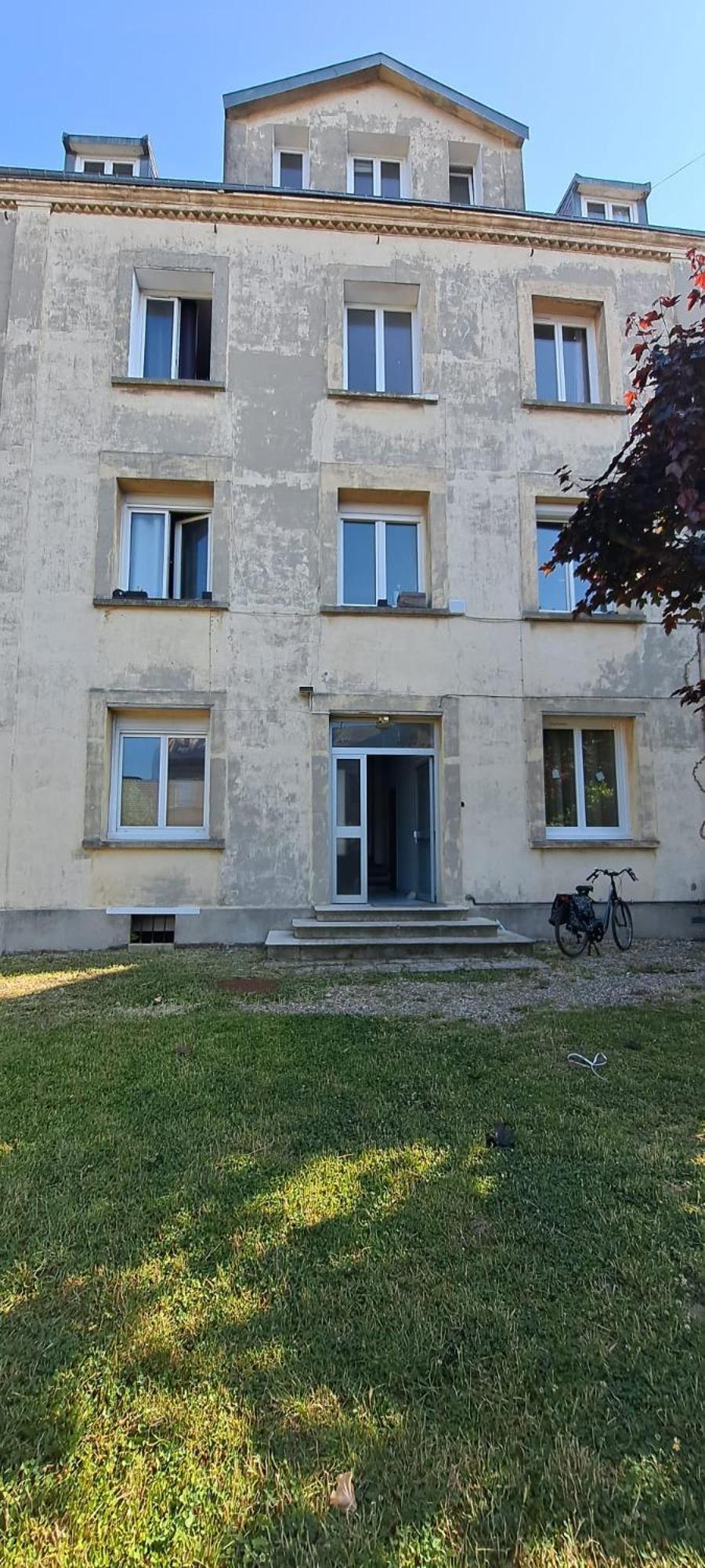 Apartment Le Nid Secret 5 Minutes A Pied De La Avec Place Parking Privee Le Havre